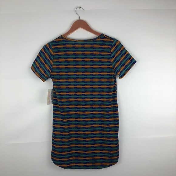 NWT Women's LuLaRoe Arrow Print Classic Short Sleeve Tee Size XXS - Picture 2 of 5